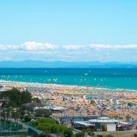 Cozy Oasis For Families - Beahost Villa Bibione